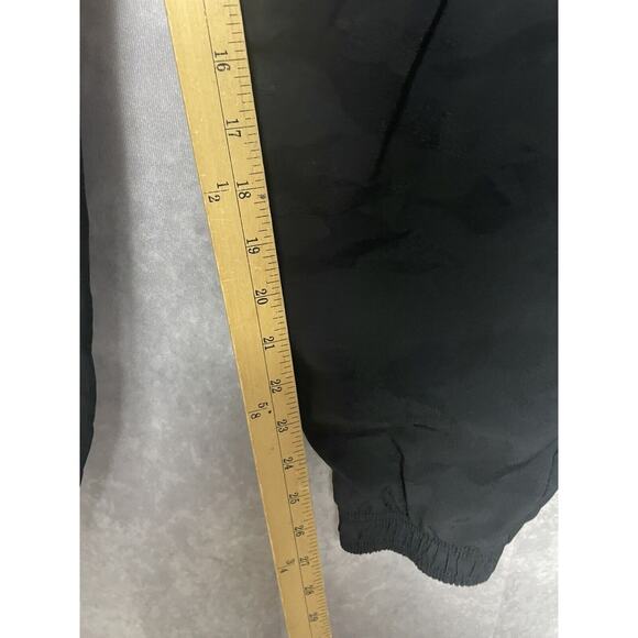 Athleta Women's Size 6 Brooklyn Textured Lined Jogger Pant Black Camo Print - Picture 7 of 7